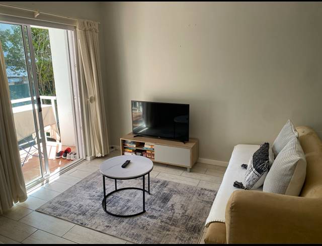 2 BEDROOM APARTMENT FOR SALE IN NEWLANDS